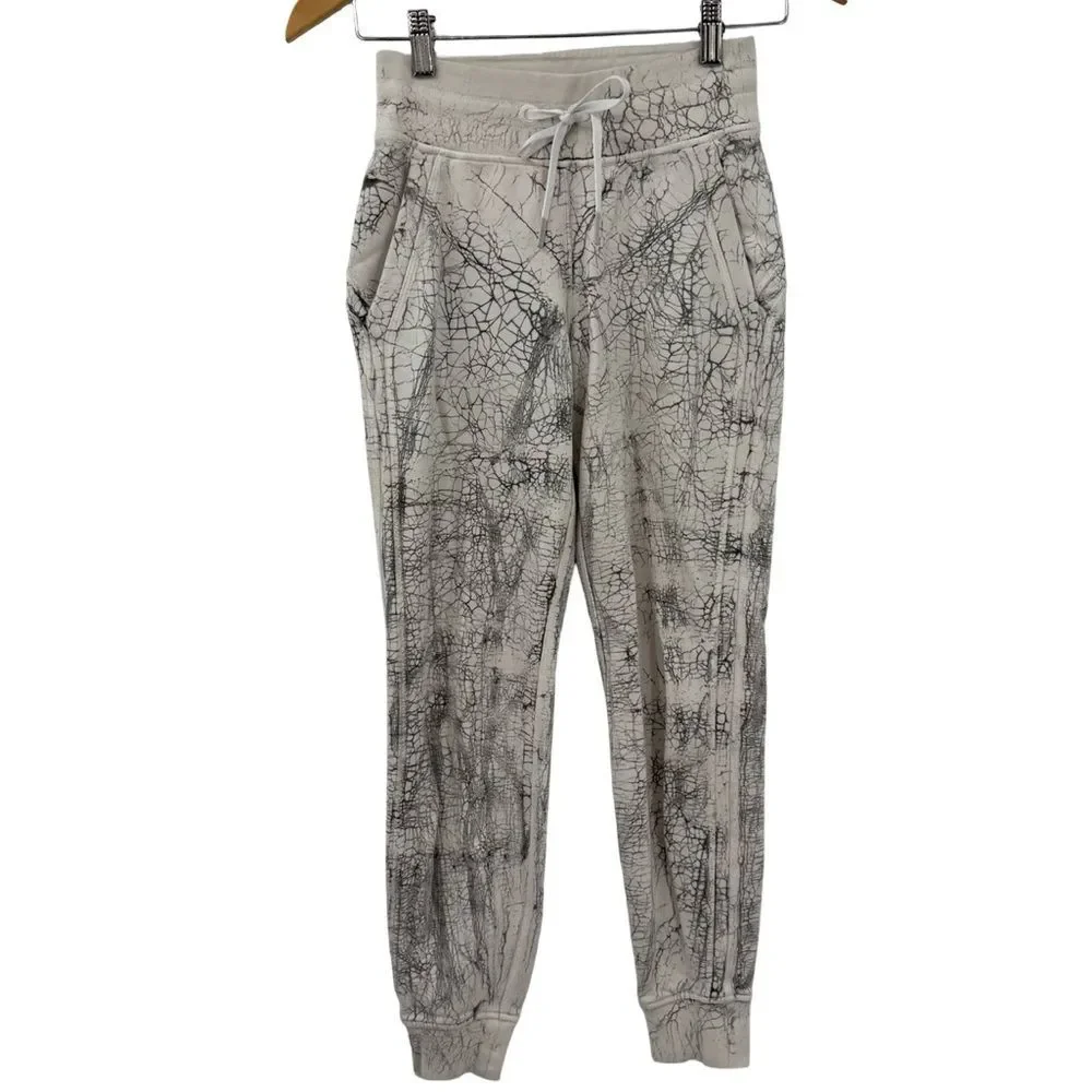 Lululemon Warm Down Jogger 7/8 Length | Thread Dye White Black | Size 0